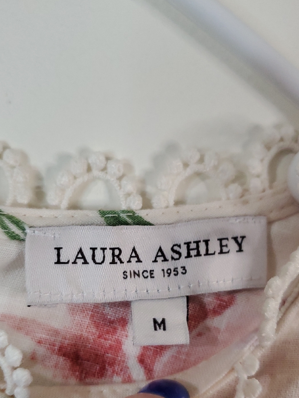 Laura Ashley Linen Floral Puff Sleeve Blouse Size Med Romantic Cottagecore Resor - Picture 8 of 13